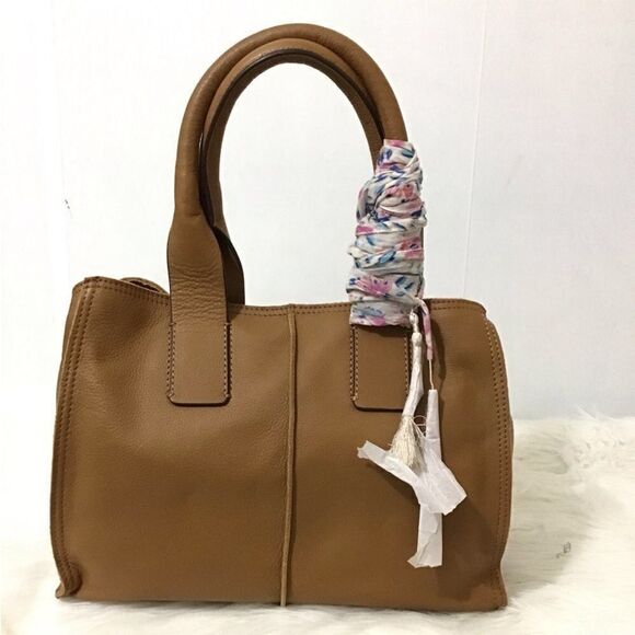 Lucky Brand Dina Leather Multi-Functional Satchel New - Picture 2 of 14